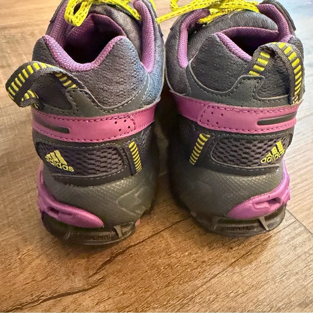 adidas Women’s 8 Kanadia TR Gray Purple‎ Athletic Shoes Running Hiking Outdoor